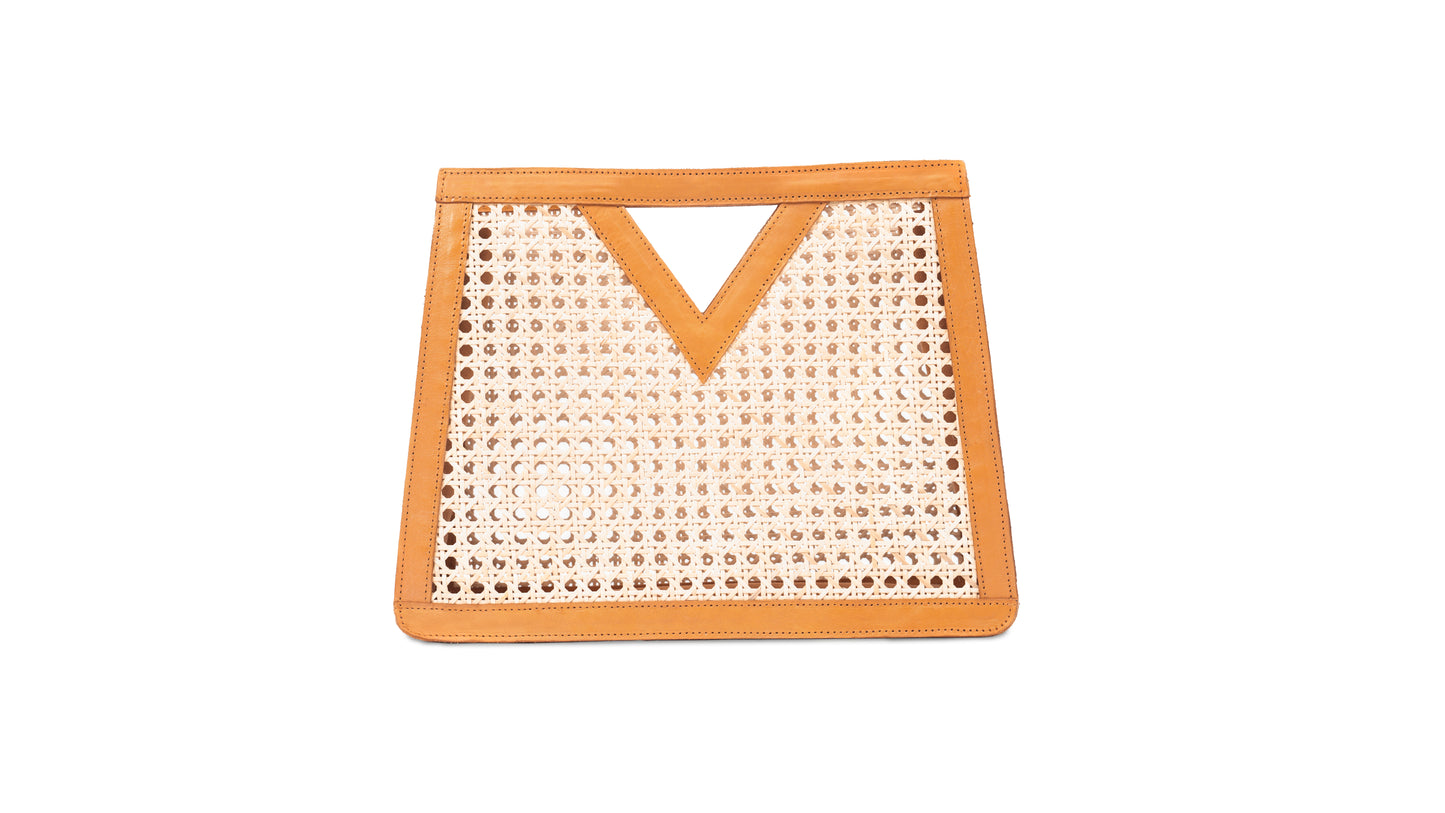 V- Shopper aus Rattan